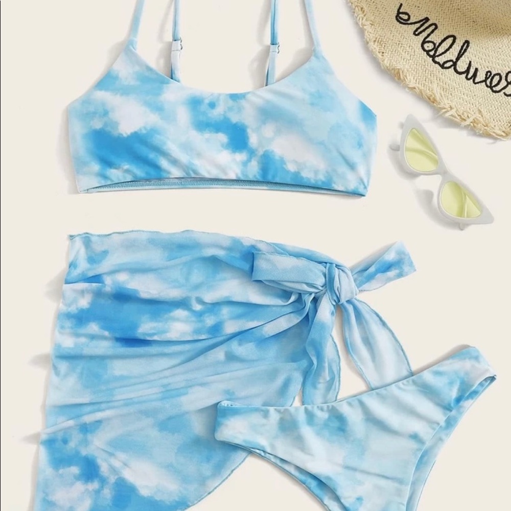 BNWT Shein tie dye bikini w/ side tie beach skirt